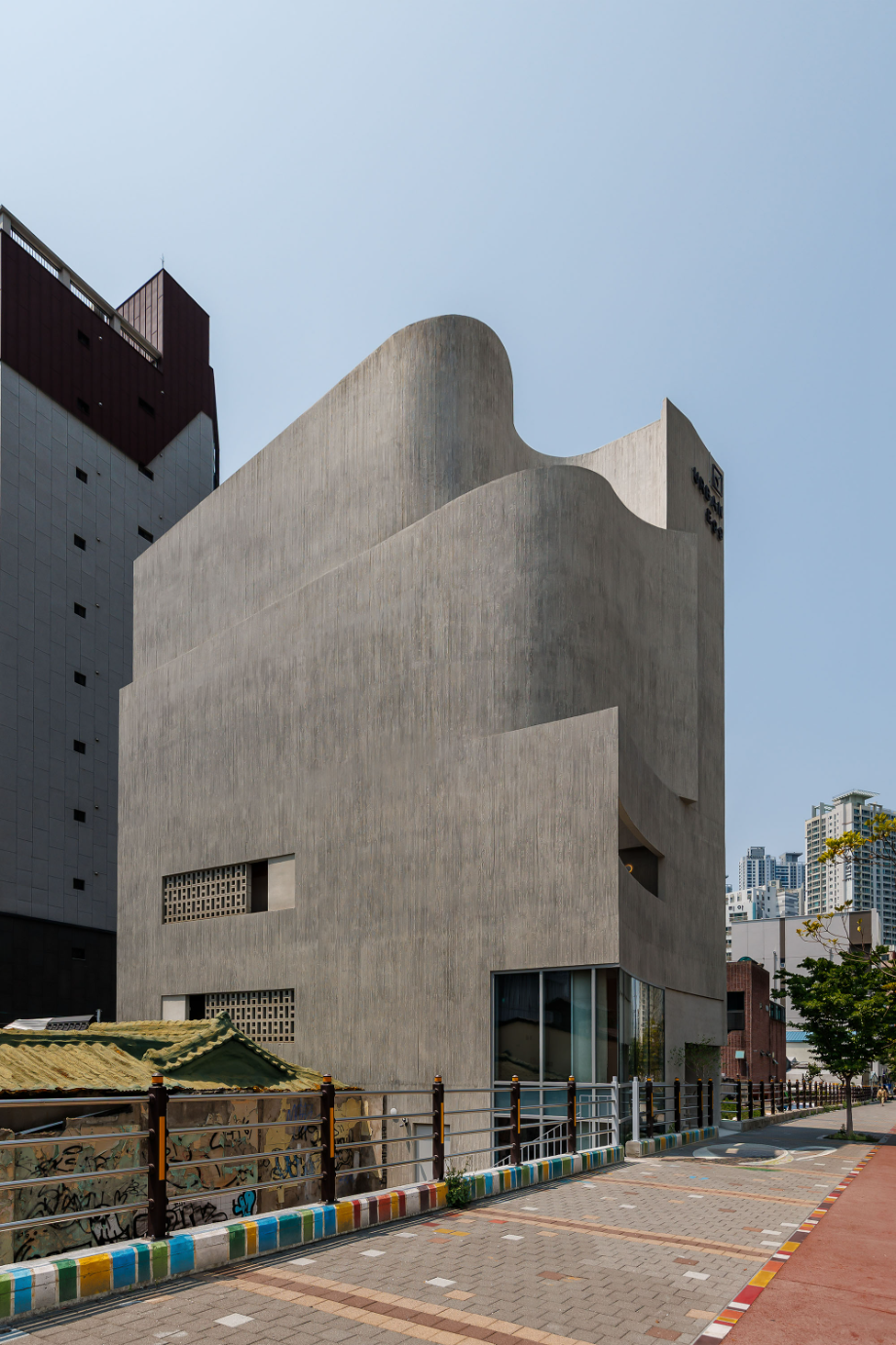 어반에그 URBAN Egg 상세 이미지 2